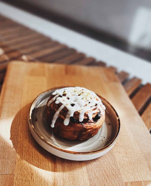 La Levain American Cinnamon Roll