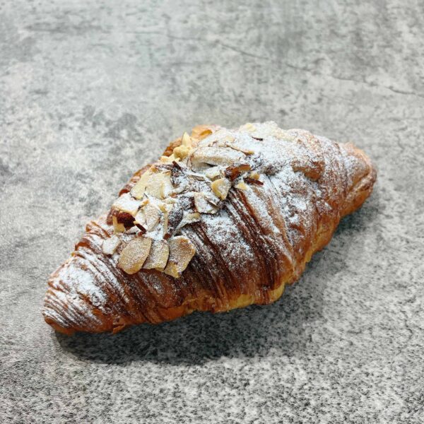 La Levain Almond Crossiant