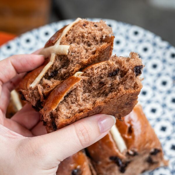 La Levain Hot Cross Buns Good Friday Easter Sunday 2024