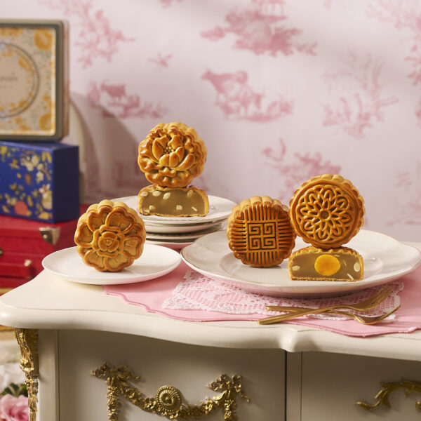 Traditional Cantonese Mooncake (2-4pcs)