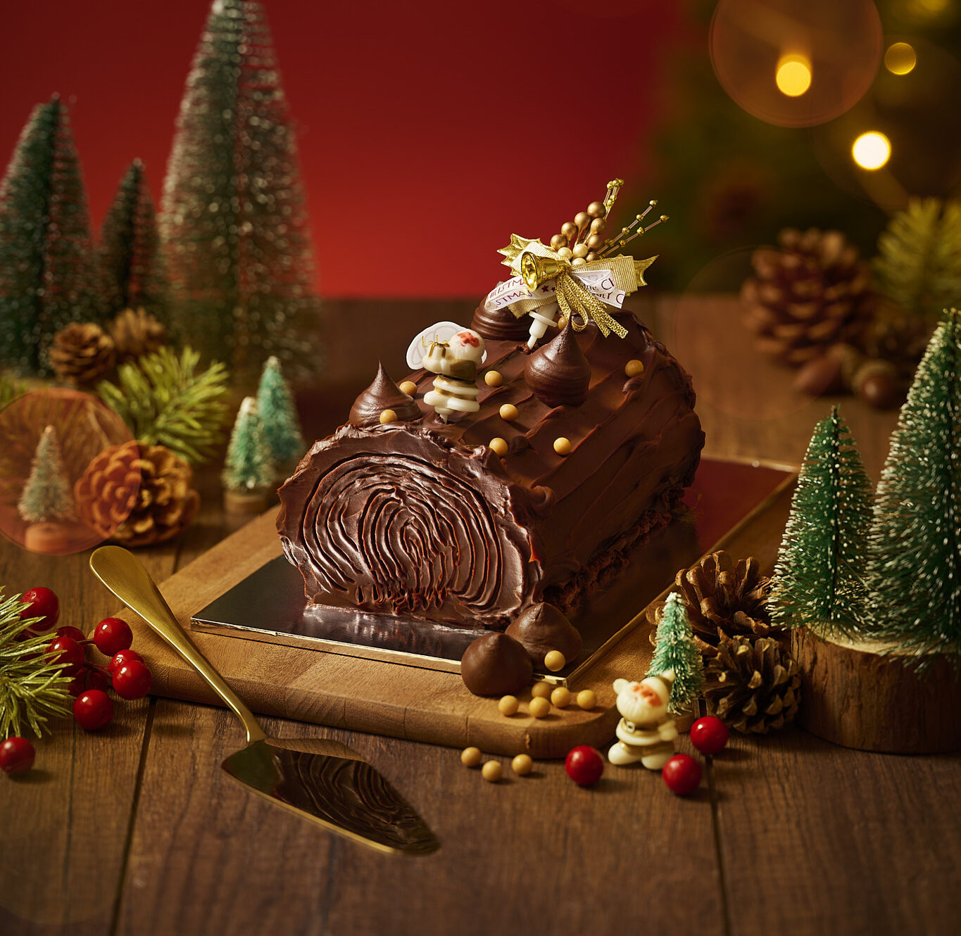 XMAS25_Single Origin Chocolate Feuilletine Log Cake XMAS25_Single Origin Chocolate Feuilletine Log Cake